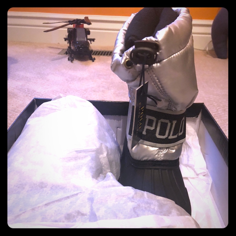 Ralph Lauren toddler snow boots